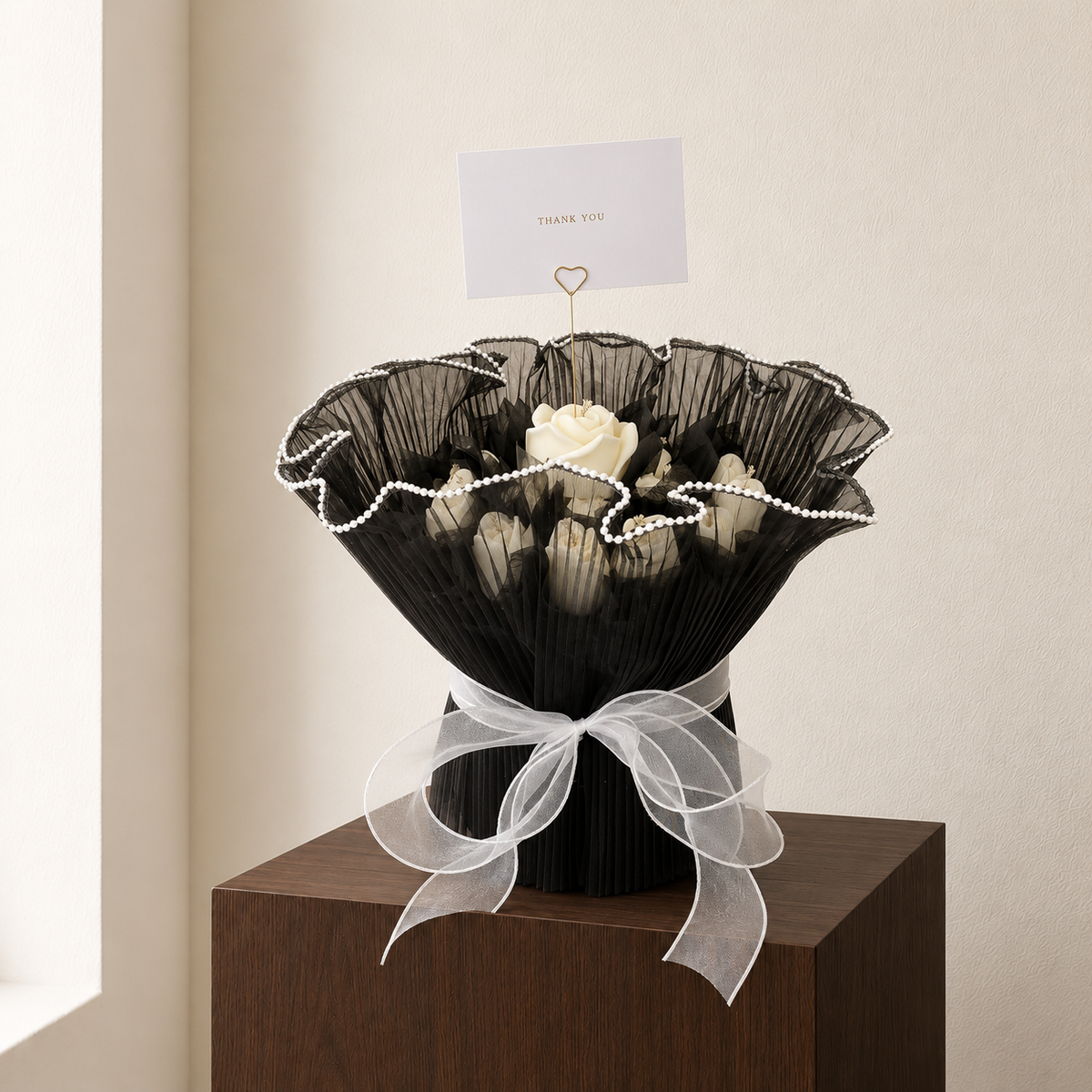 Midnight Pearl | Candle Flower Box